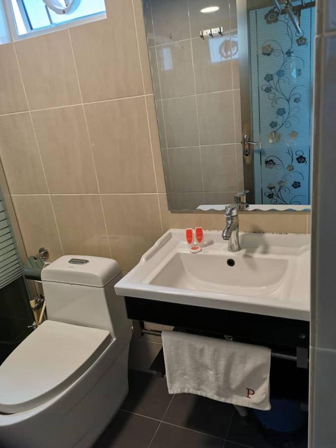 Palace Inn Miri Eksteriør bilde