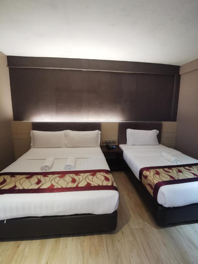 Palace Inn Miri Eksteriør bilde